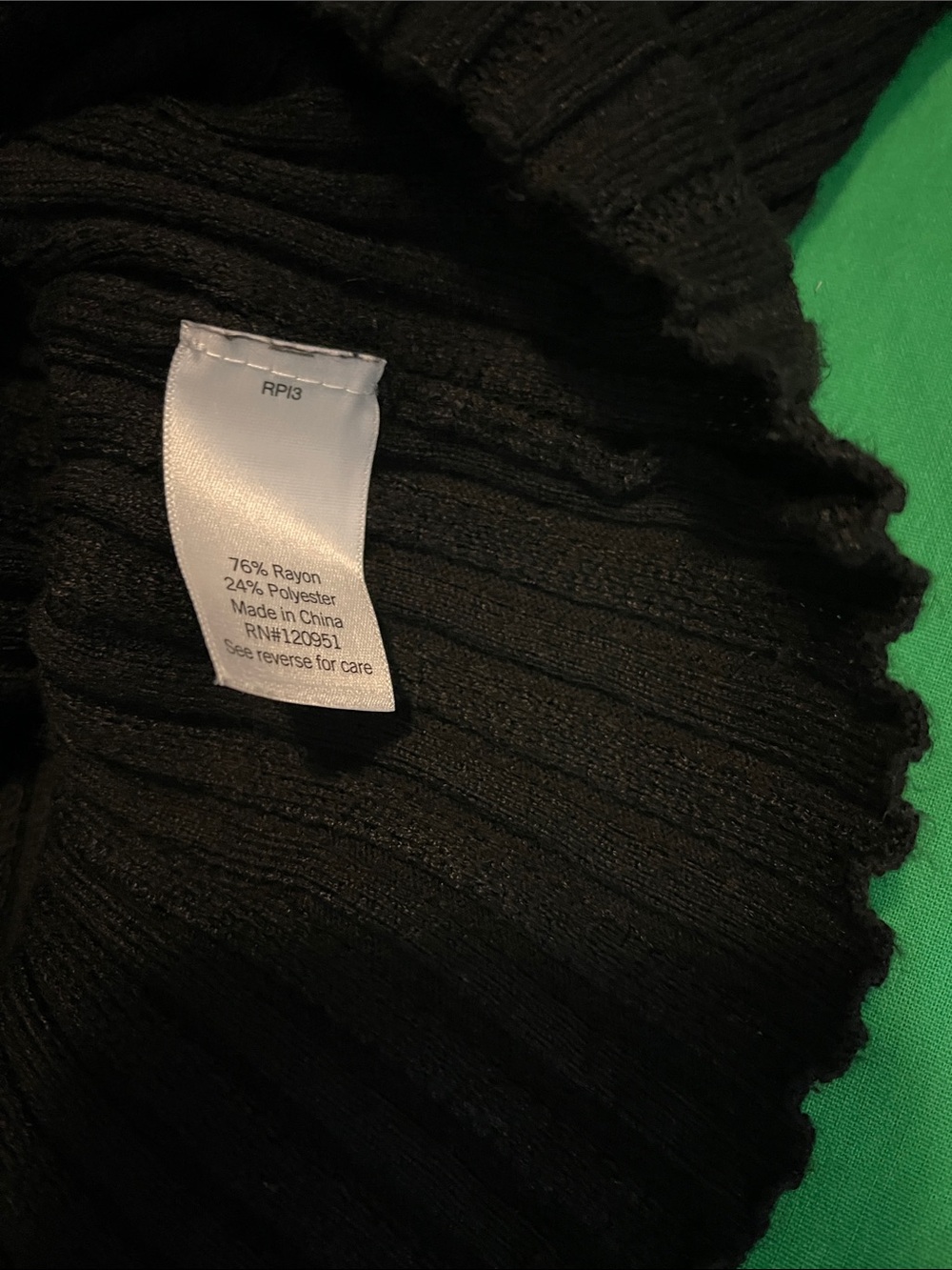 SO Black Ribbed Mock Neck Sweater - Picture 4 of 10